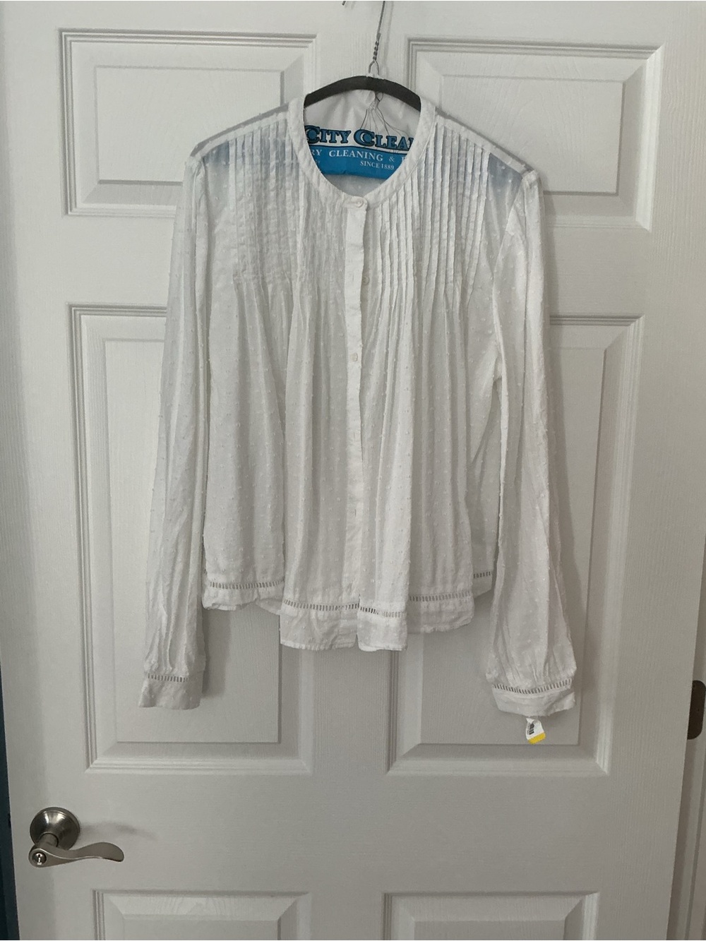 Old Navy White Pintuck Button-Front Blouse